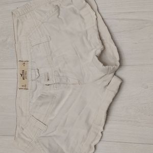 Size 0 24 Hollister shorts